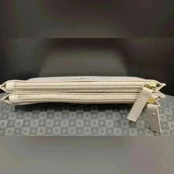 Donna Karan Women's Cosmetics Clutch Makeup  Bag Beige Tan 5x7" - Picture 4 of 5